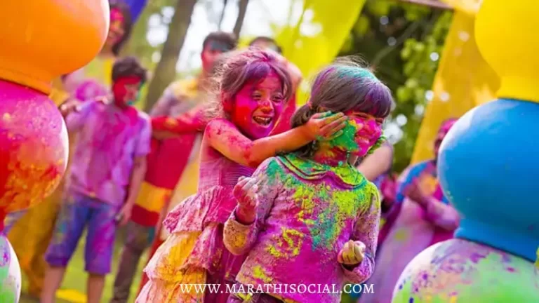 Essay on Holi in Marathi